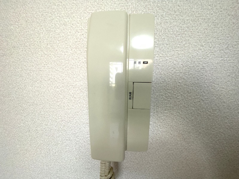 セキュリティ　オートロックは安心ですよね☆