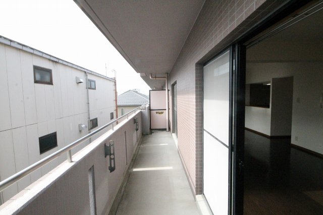 バルコニー　※写真は類似です