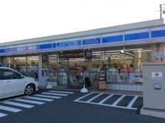 コンビニ　ローソン中央二丁目店（コンビニ）まで109m