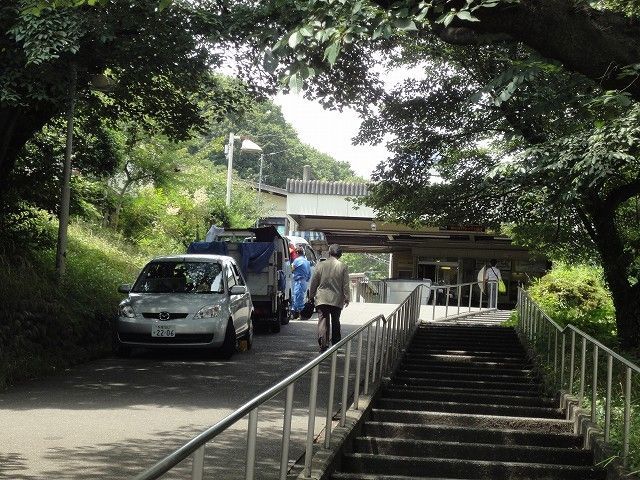 コンビニ　ローソン 西武武蔵大和駅前店（コンビニ）まで566m