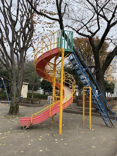 公園　白鳥わかば公園（公園）まで220m