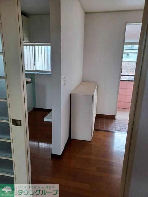 玄関　★お部屋探しは株式会社タウンハウジング東京まで★