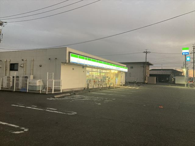コンビニ　ミニストップ岐阜又丸店（コンビニ）まで400m
