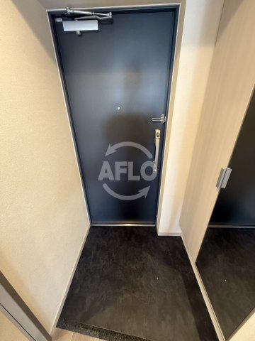 玄関　プレサンス東小橋エレディータ　玄関