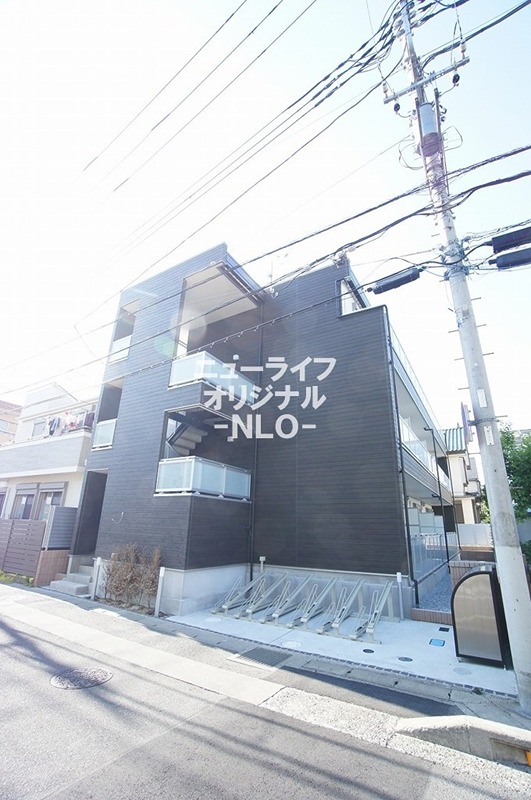 建物外観　シンプルモダンな素敵な外観の建物です。