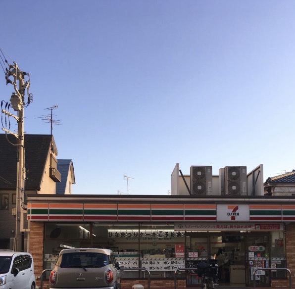 コンビニ　セブンイレブン葛飾立石3丁目店（コンビニ）まで184m