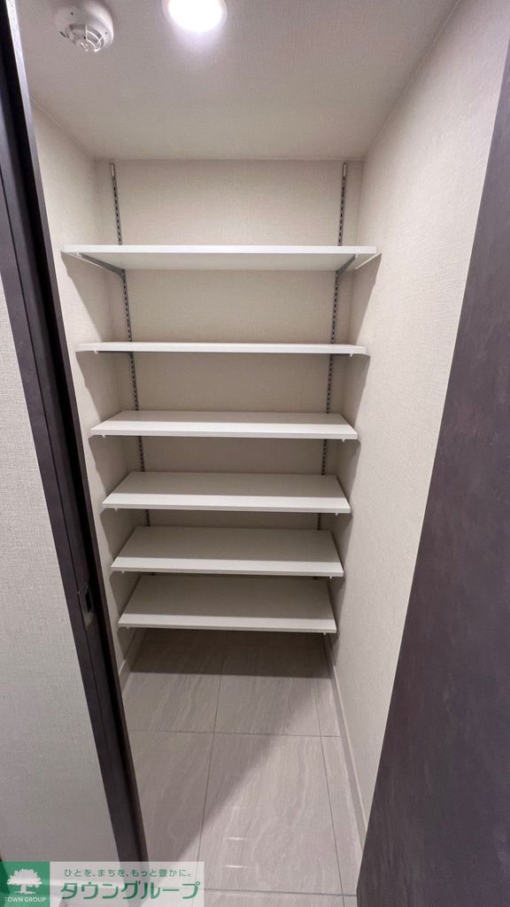 収納　玄関