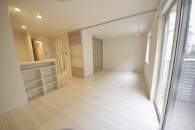 居室・リビング　同施工会社別建物写真です