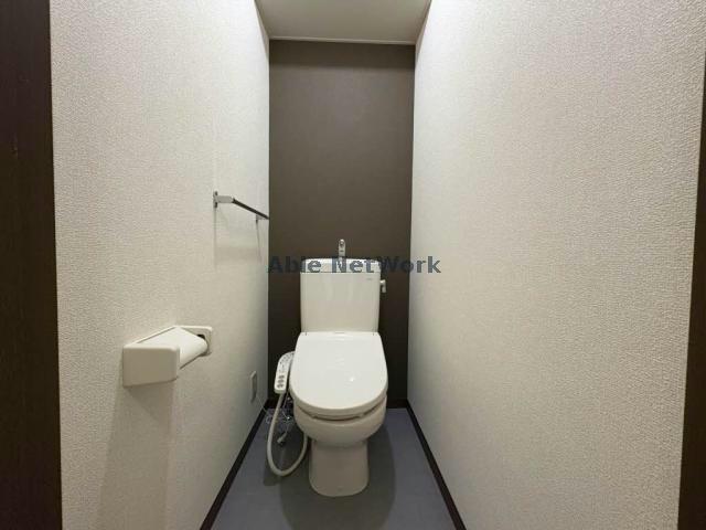 トイレ　※管理会社写真参照