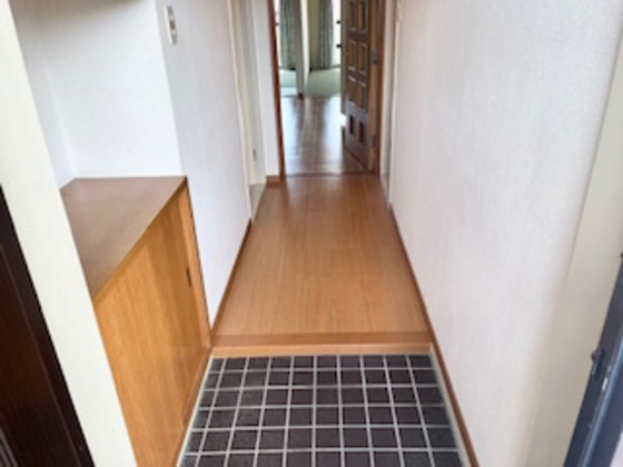 玄関　別の部屋の写真