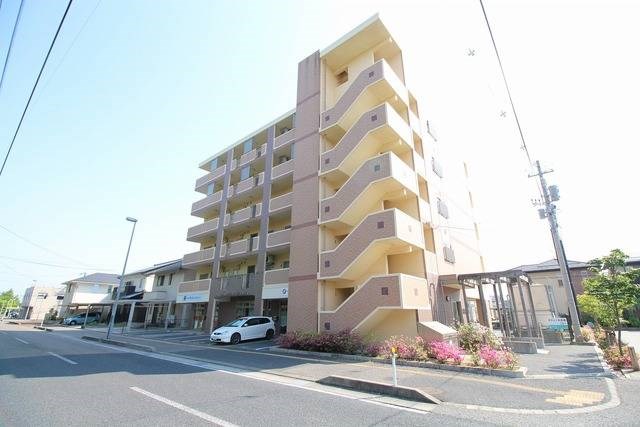 建物外観　オートロック付