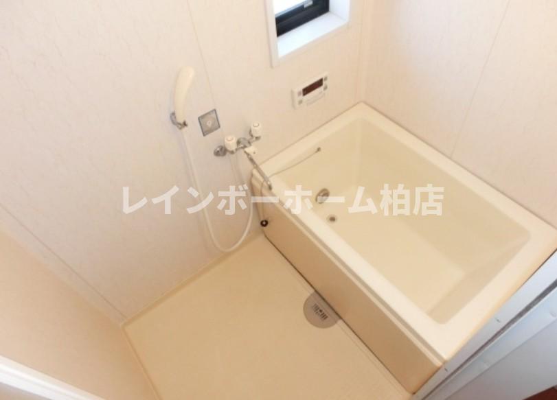バス・シャワールーム　日々の暮らしに欠かせないお風呂です
