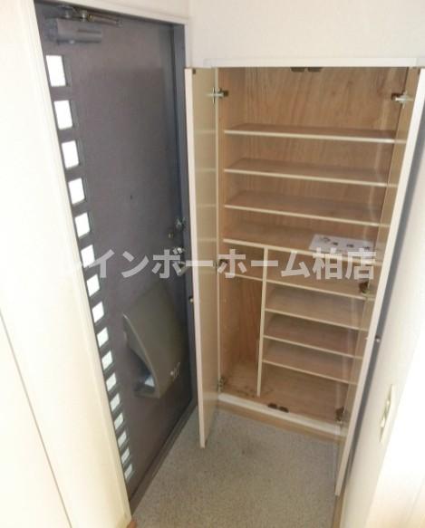 玄関　きれいな玄関です