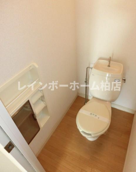 トイレ　トイレもきれいです