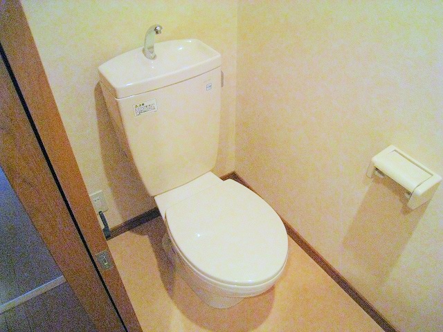 トイレ　※写真と異なる場合は現状優先。