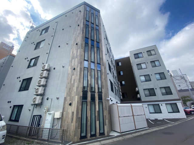 建物外観　札幌市中央区北７条西「Ｓ－ＲＥＳＩＤＥＮＣＥ桑園ＥＡＳＴ」