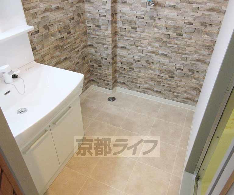 洗面設備　ひろめです