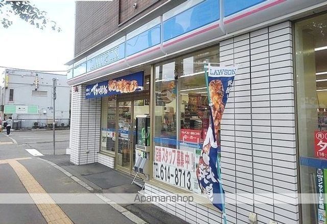 コンビニ　ローソン（コンビニ）まで180m