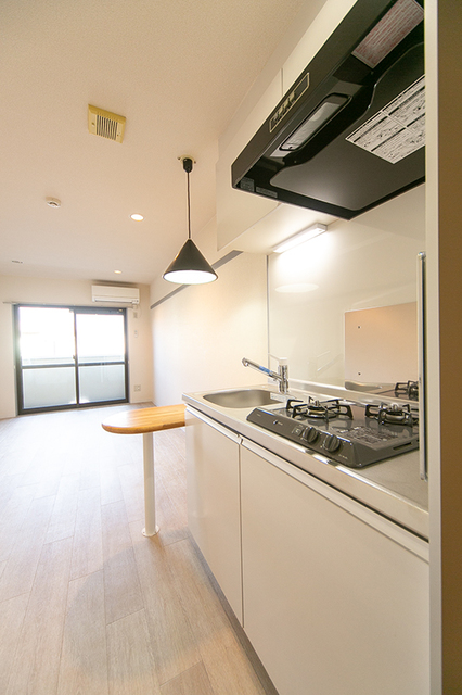 キッチン　※写真は同タイプ住戸です。