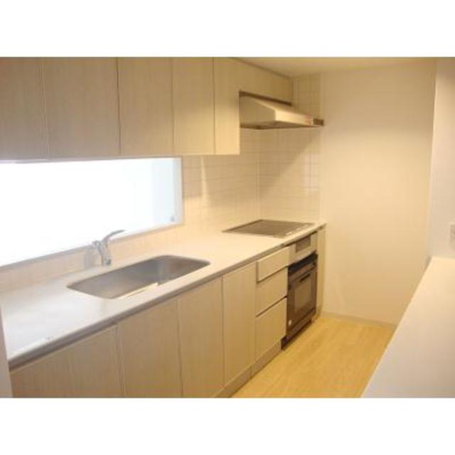 キッチン　※写真は同タイプ住戸です。