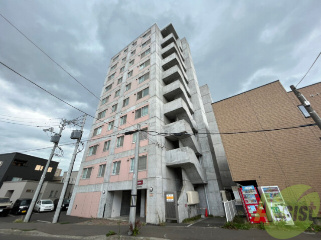 建物外観　札幌市東区北１３条東「レガート東区役所前Ａ棟」