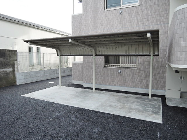 その他共有部分　駐輪場　屋根付き