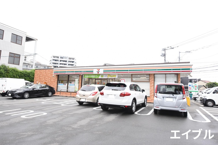 コンビニ　セブンイレブン井尻店（コンビニ）まで224m