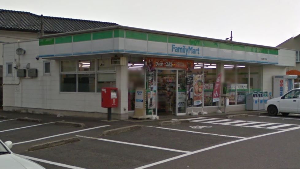 コンビニ　ファミリーマート大田原富士見店（コンビニ）まで68m