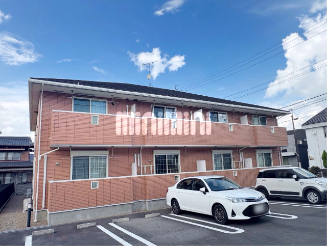 建物外観　おしゃれな外観で日当たり良好です。