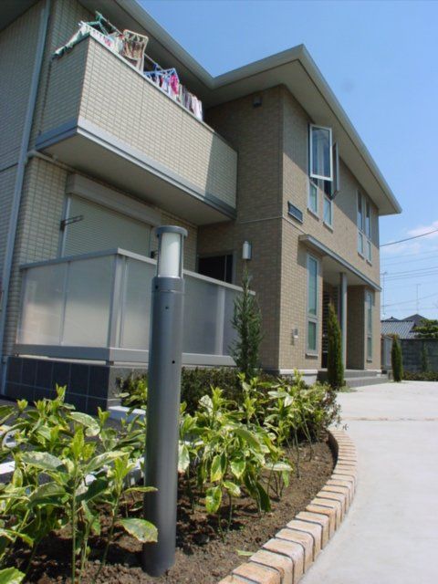 建物外観　エントランス