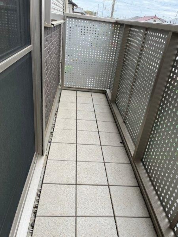 バルコニー　図面と現状に相違がある場合には現状を優先