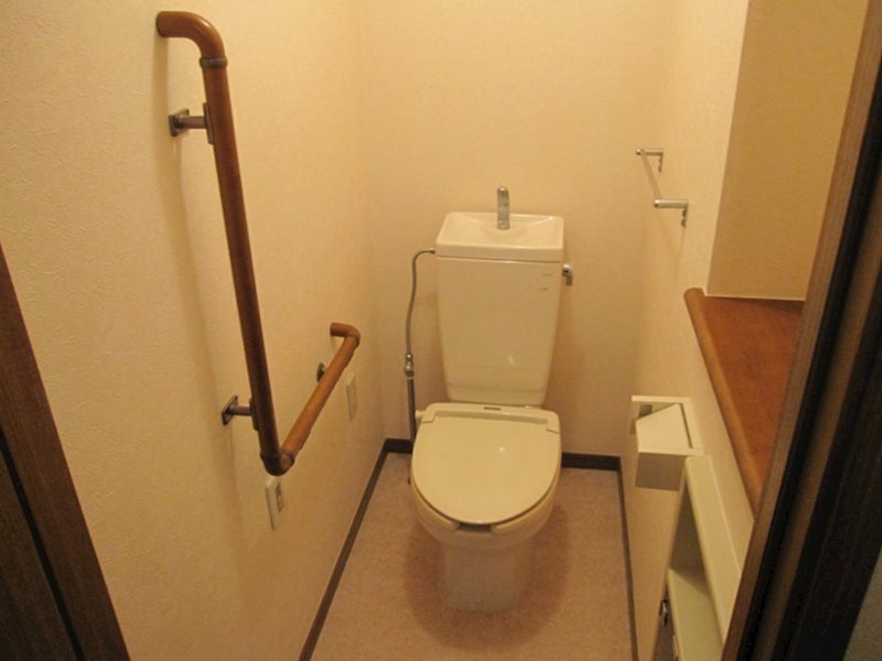 トイレ　画像は別部屋のものになります。