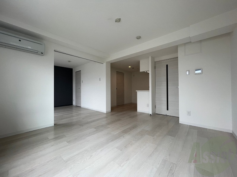 居室・リビング　明るいお部屋は気持ちよく過ごせそうですね。