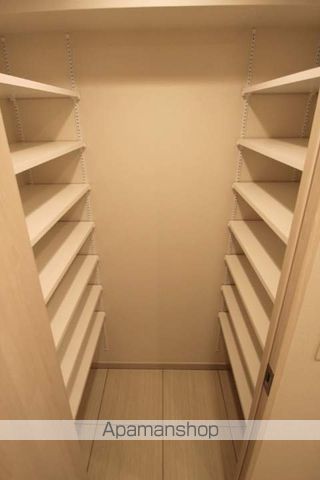 OPUS RESIDENCE 心斎橋 SOUTHの玄関写真