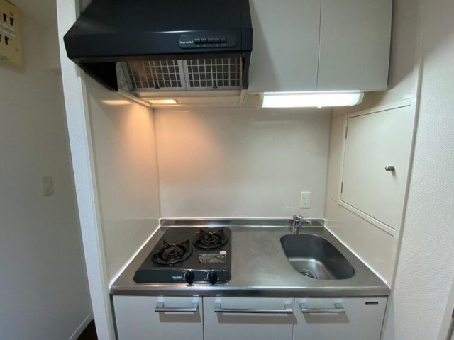 キッチン　※別部屋参考写真※