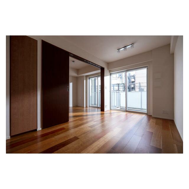 ピアース恵比寿 部屋番号:206の居間写真