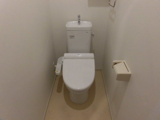 トイレ　清潔感のあるきれいなトイレです
