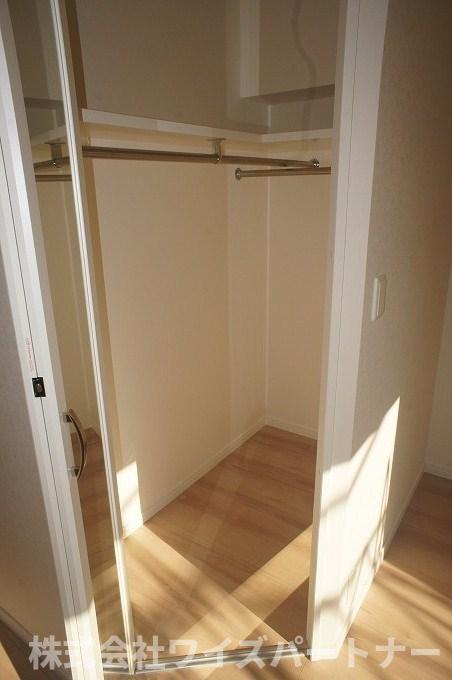 西鉄天神大牟田線 薬院駅 徒歩2分 14階建 築13年の内装写真