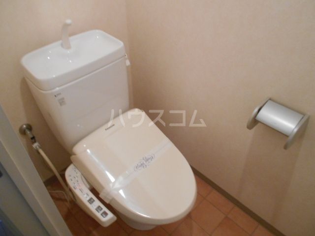 エストレーラのトイレ写真