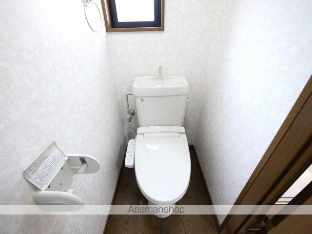 越後線 内野駅 徒歩15分 2階建 築28年のトイレ写真