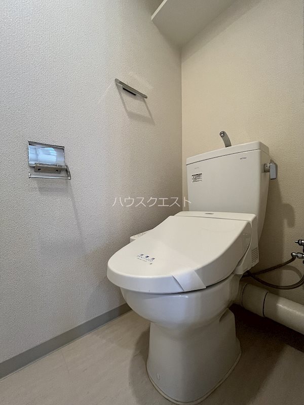 地下鉄烏丸線 十条駅 徒歩2分 7階建 築9年のトイレ写真