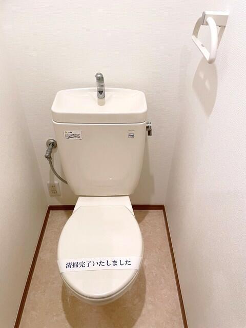 ＪＲ総武線 稲毛駅 徒歩9分 2階建 築23年のトイレ写真