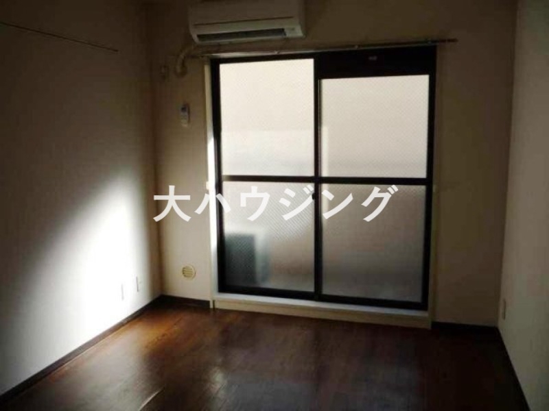 スカイコート蒲田第5の居間写真