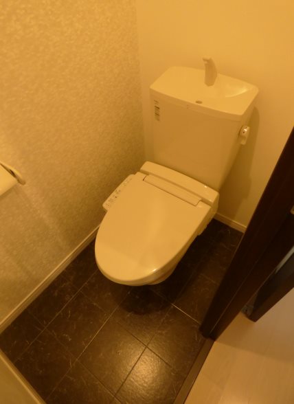 トイレ　※同シリーズ物件参考写真