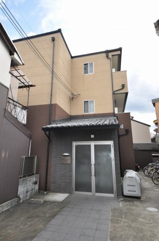 アールグランツ東大路