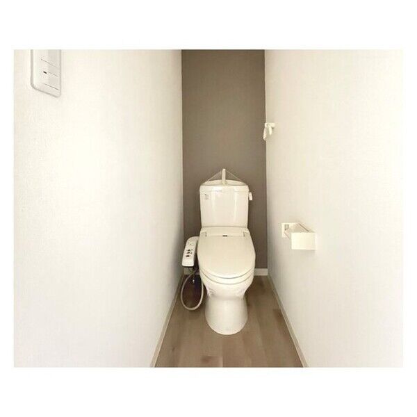 ディープインフォレスト1のトイレ写真