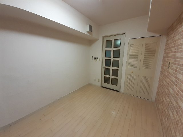 鶴見三和プラザの居間写真