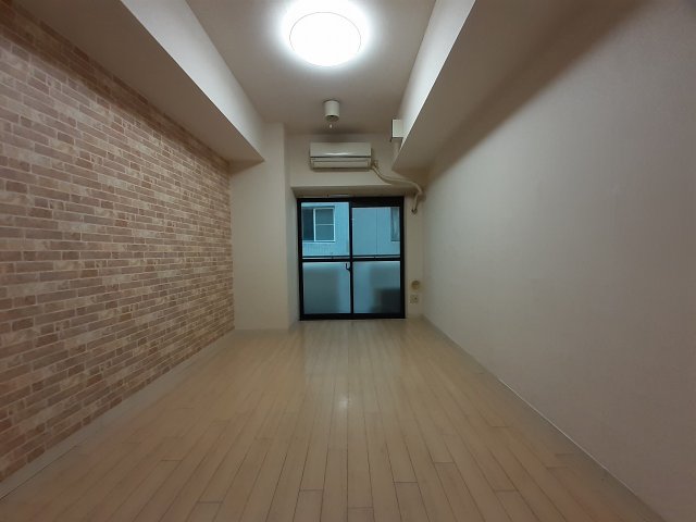 鶴見三和プラザの居間写真