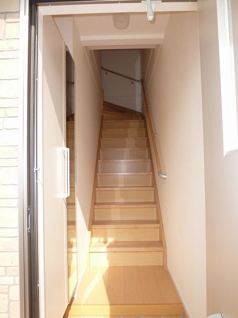 サンクレスト桜ヶ丘の玄関写真