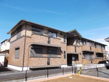 建物外観　多摩境駅から徒歩圏内の場所です。